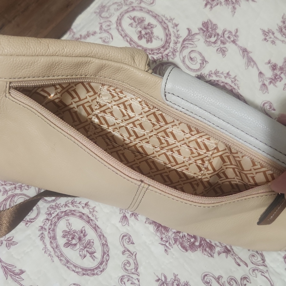 TIGNANELLO crossbody waist purse Day Travel Bag Gorpcore Athletic Gym - Picture 3 of 4